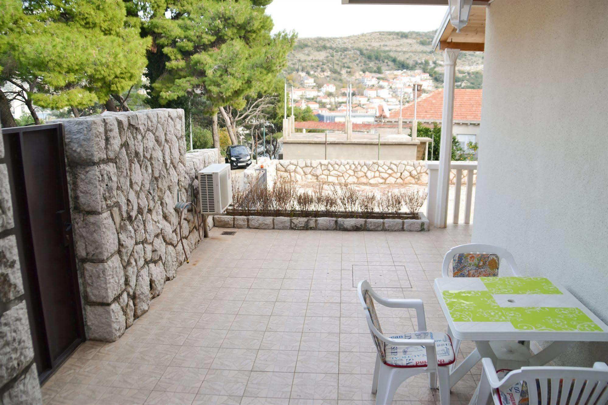 Apartments Kusalo ดูบรอฟนิก ภายนอก รูปภาพ