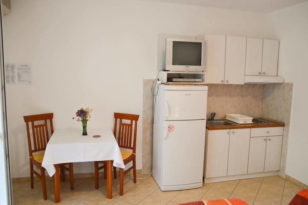 Apartments Kusalo ดูบรอฟนิก ภายนอก รูปภาพ